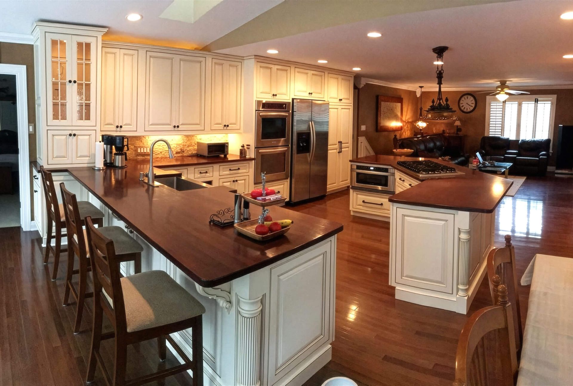 Custom woodwork by Professional Wood Interiors